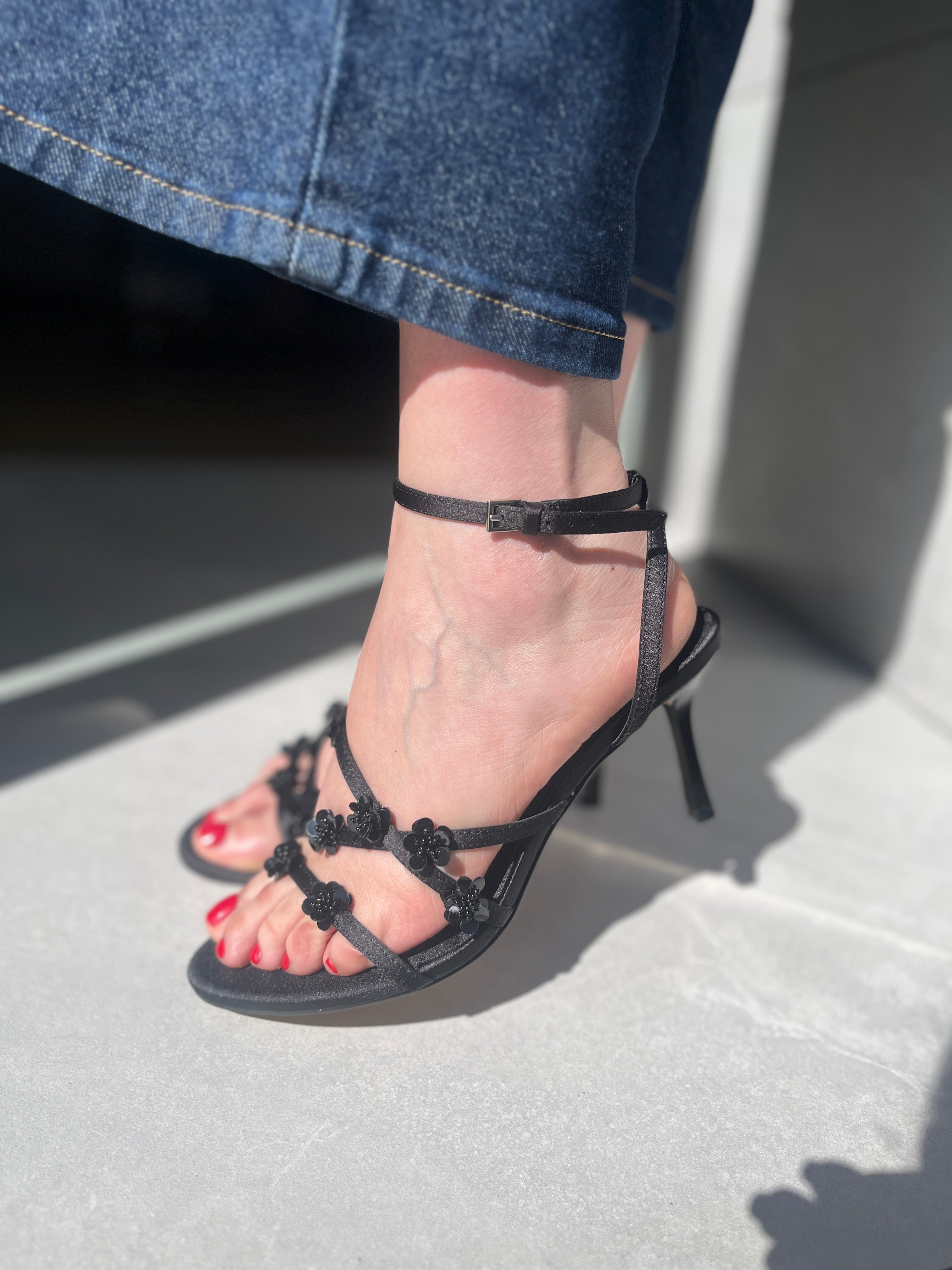 Sandalia de tacón Corina