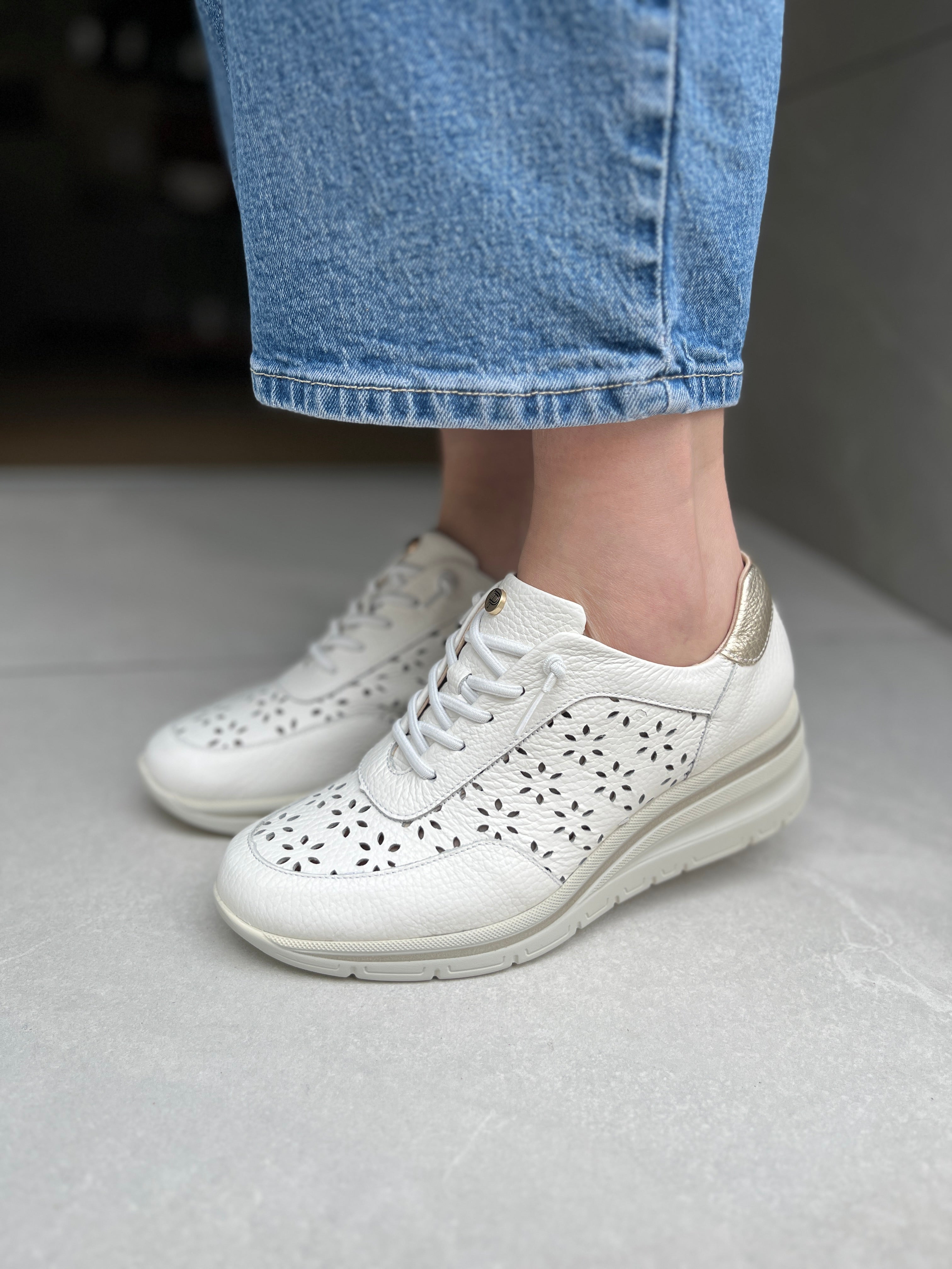 Deportivo con cuña Pitillos