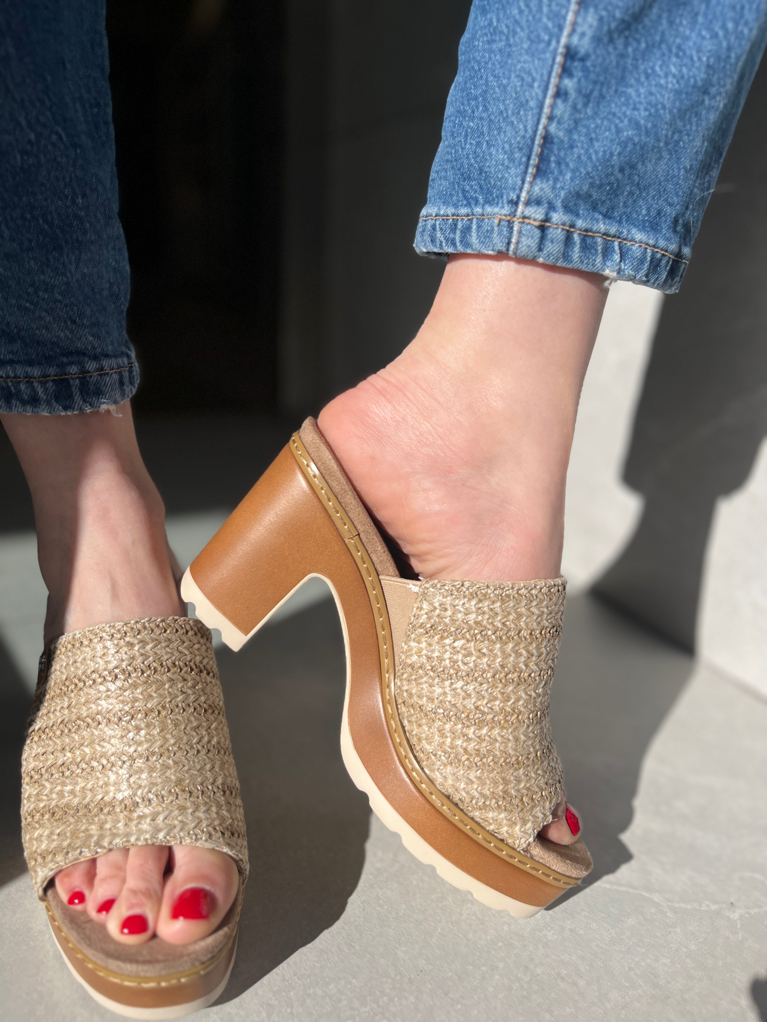 Sandalias de Tacón Refresh Taupe