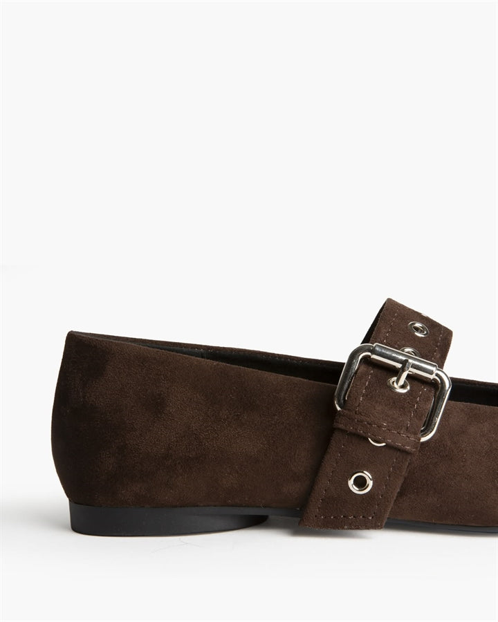 Zapato Corina M6550 chocolate