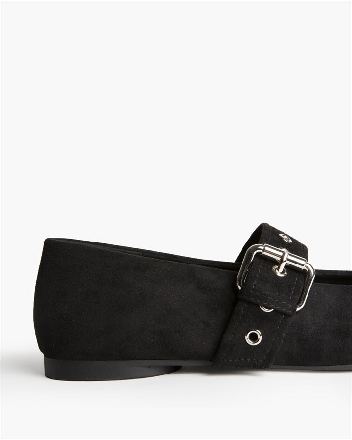 Zapato Corina M6550 Negro